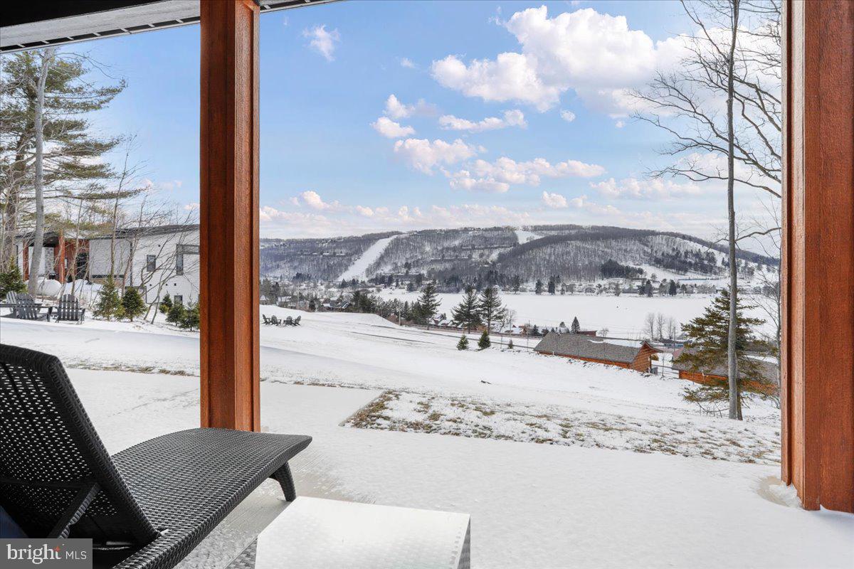 SUNSET RIDGE - Residential