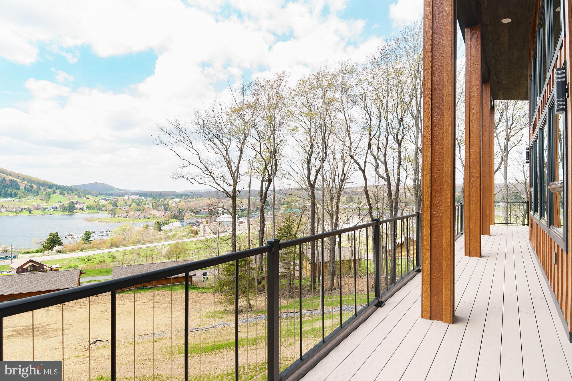 SUNSET RIDGE - Residential