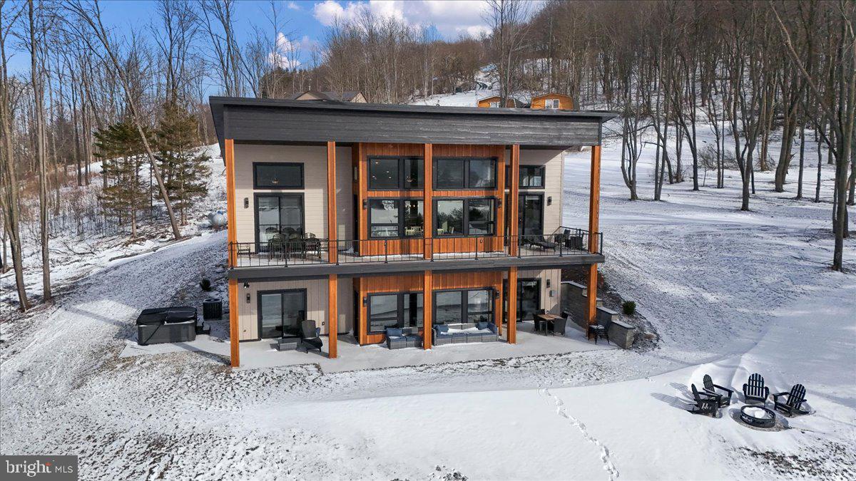 SUNSET RIDGE - Residential