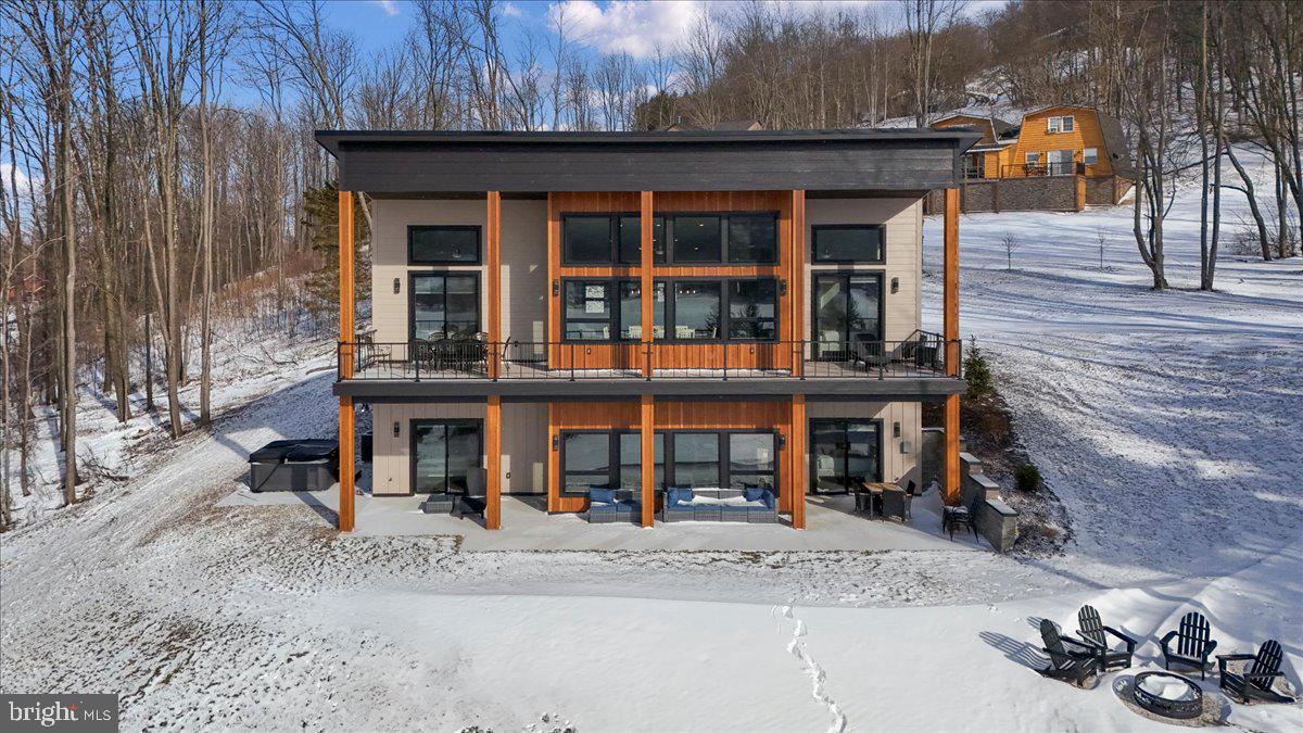 SUNSET RIDGE - Residential