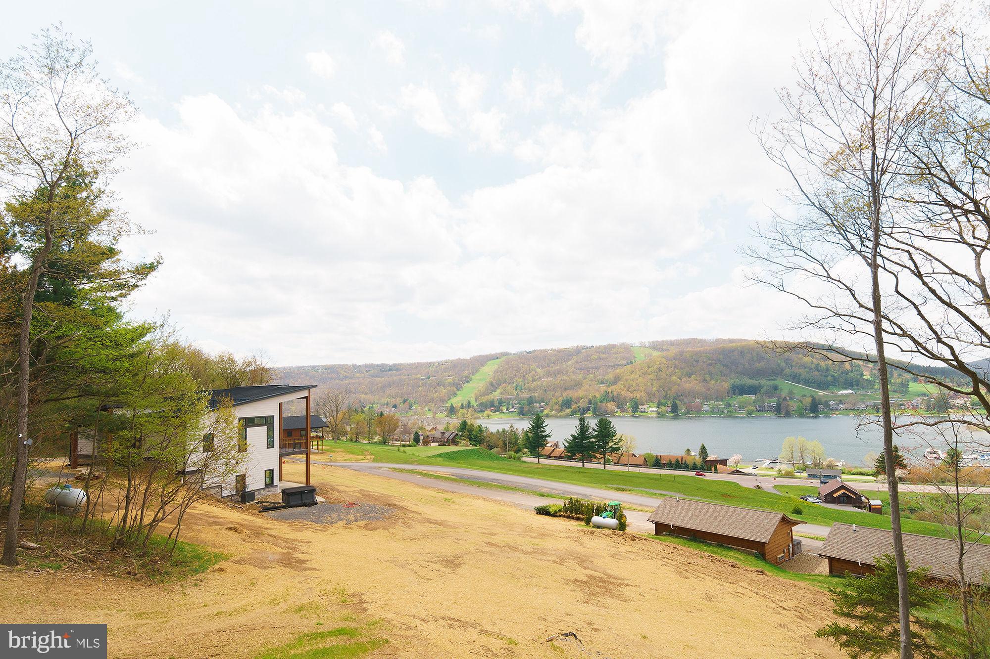 SUNSET RIDGE - Residential