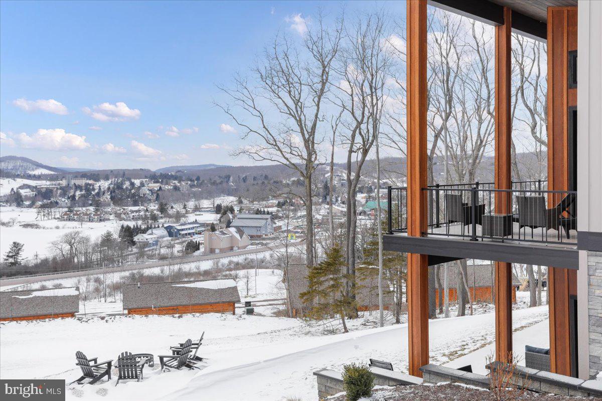 SUNSET RIDGE - Residential