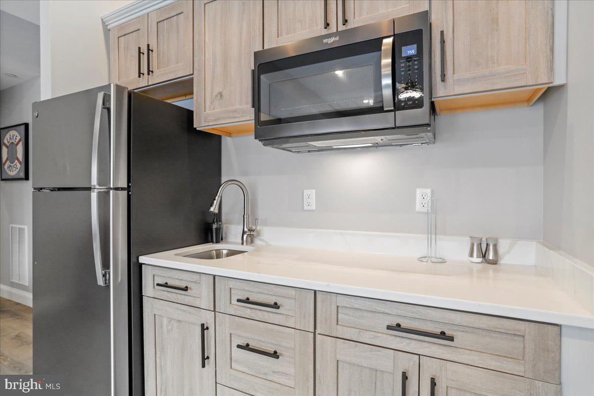 SUNSET RIDGE - Residential