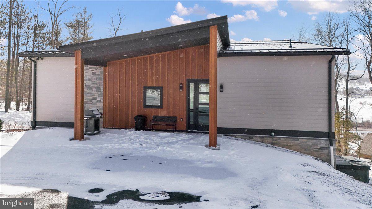 SUNSET RIDGE - Residential