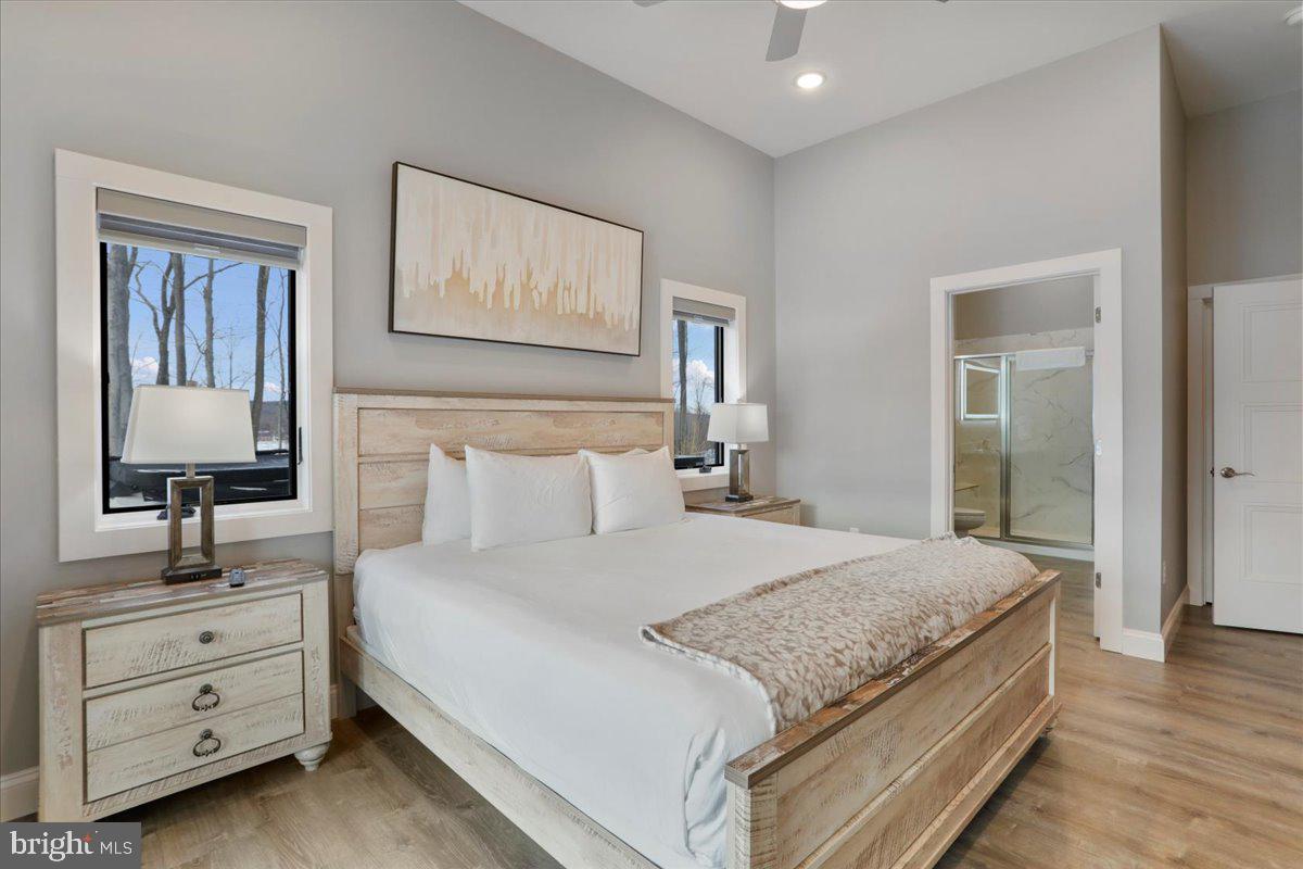 SUNSET RIDGE - Residential