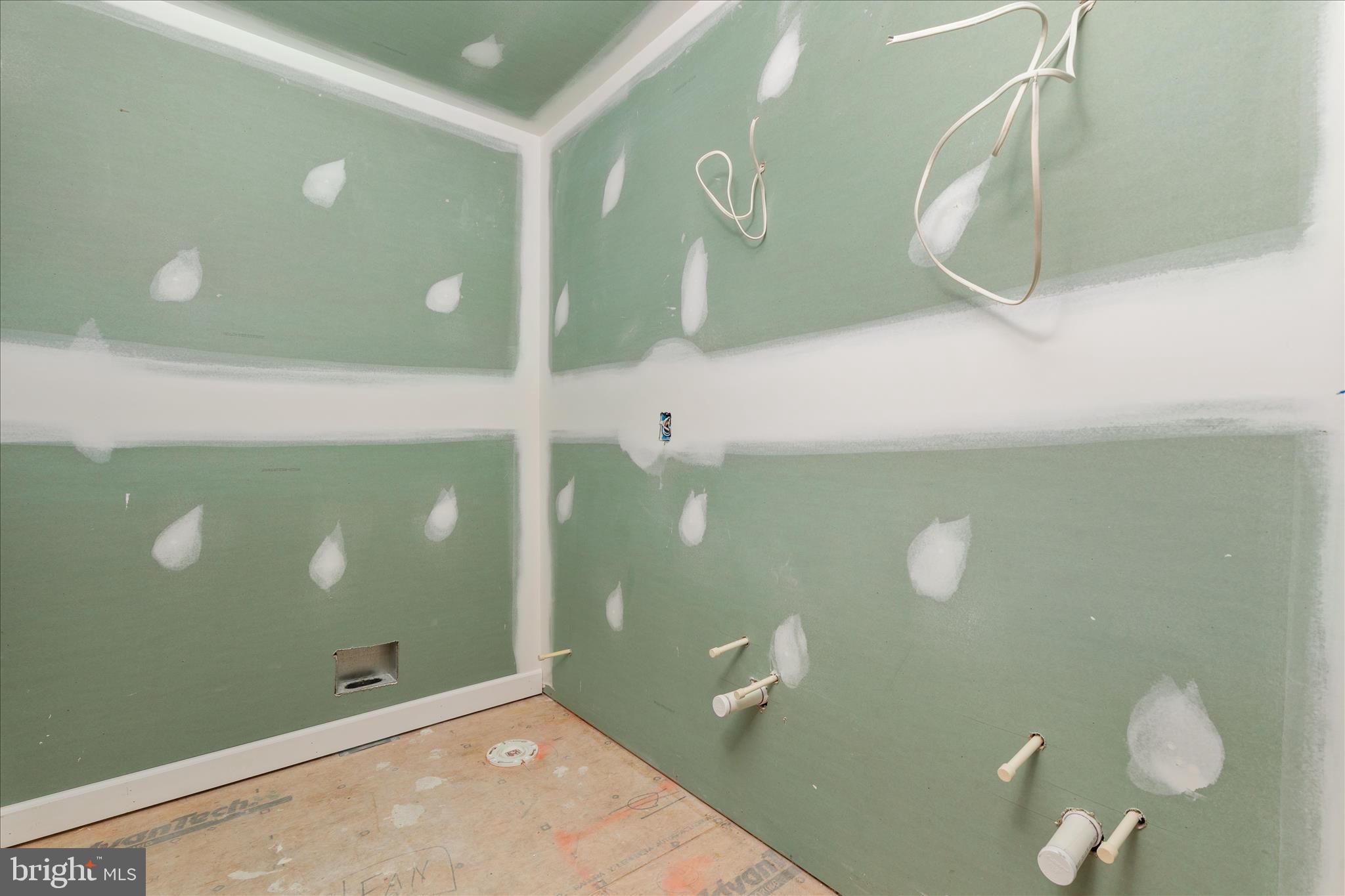 BUSHY RIDGE - Residential