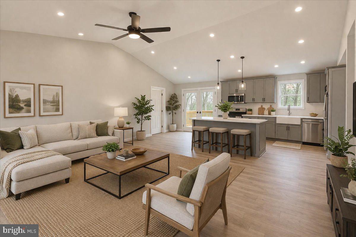 BUSHY RIDGE - Residential