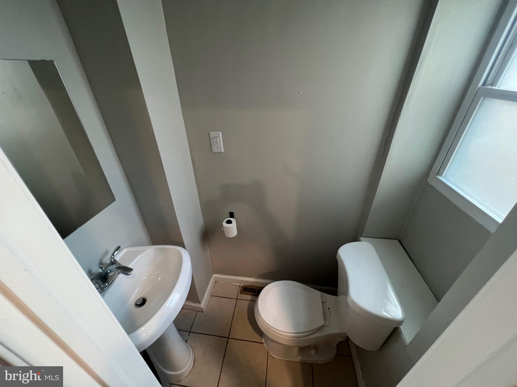 GRAYS FERRY - Residential Lease