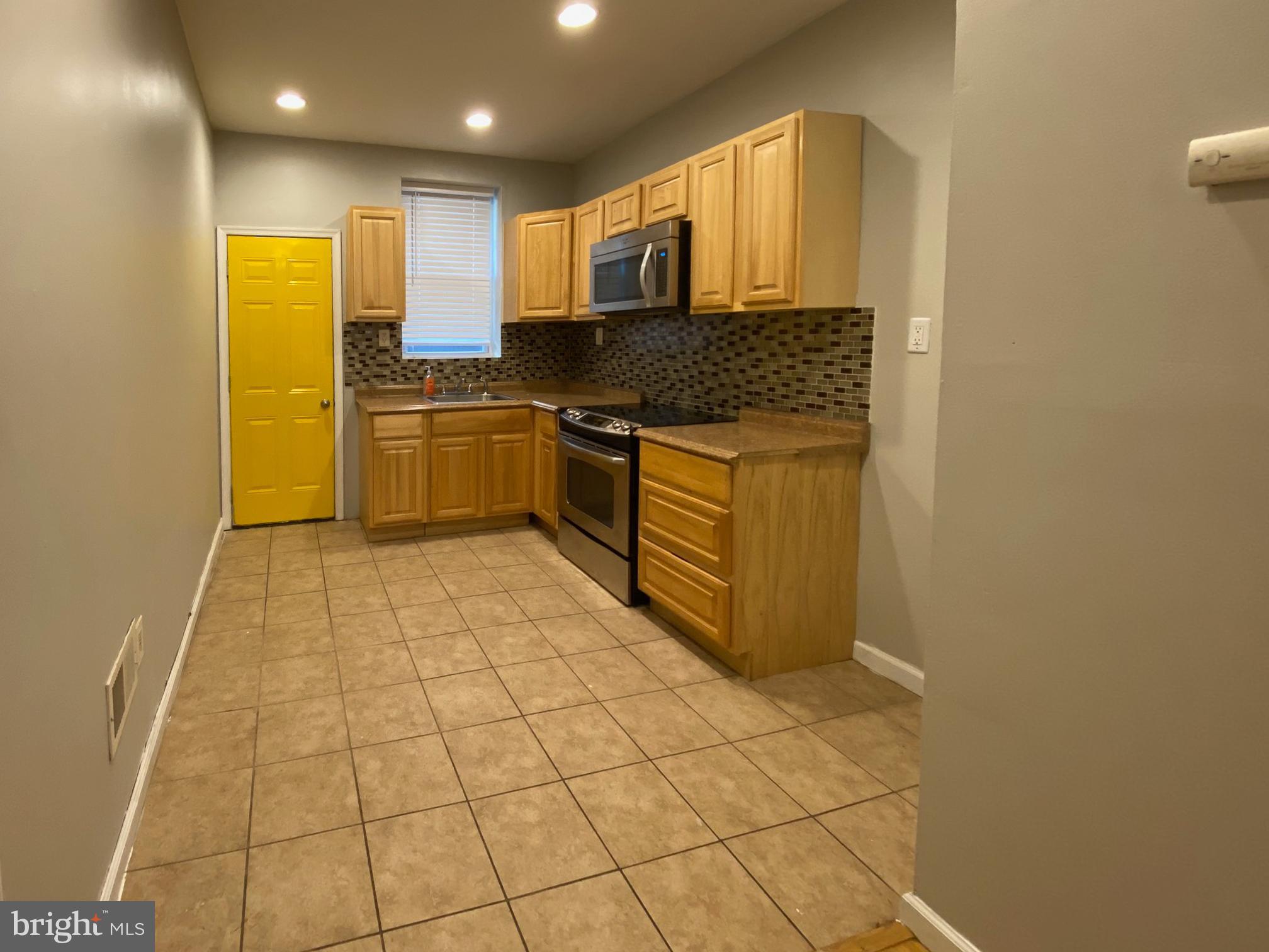 GRAYS FERRY - Residential Lease