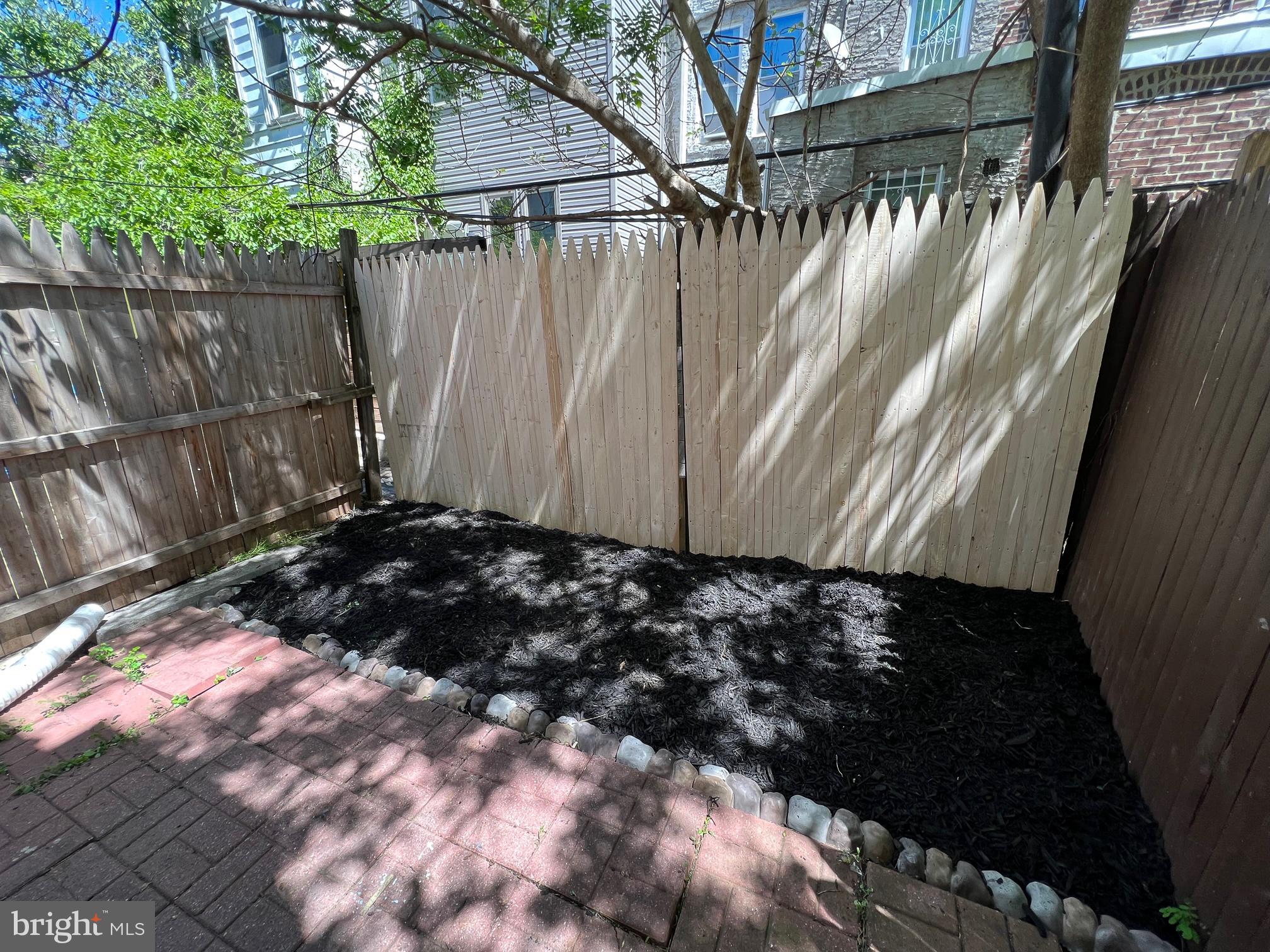 GRAYS FERRY - Residential Lease