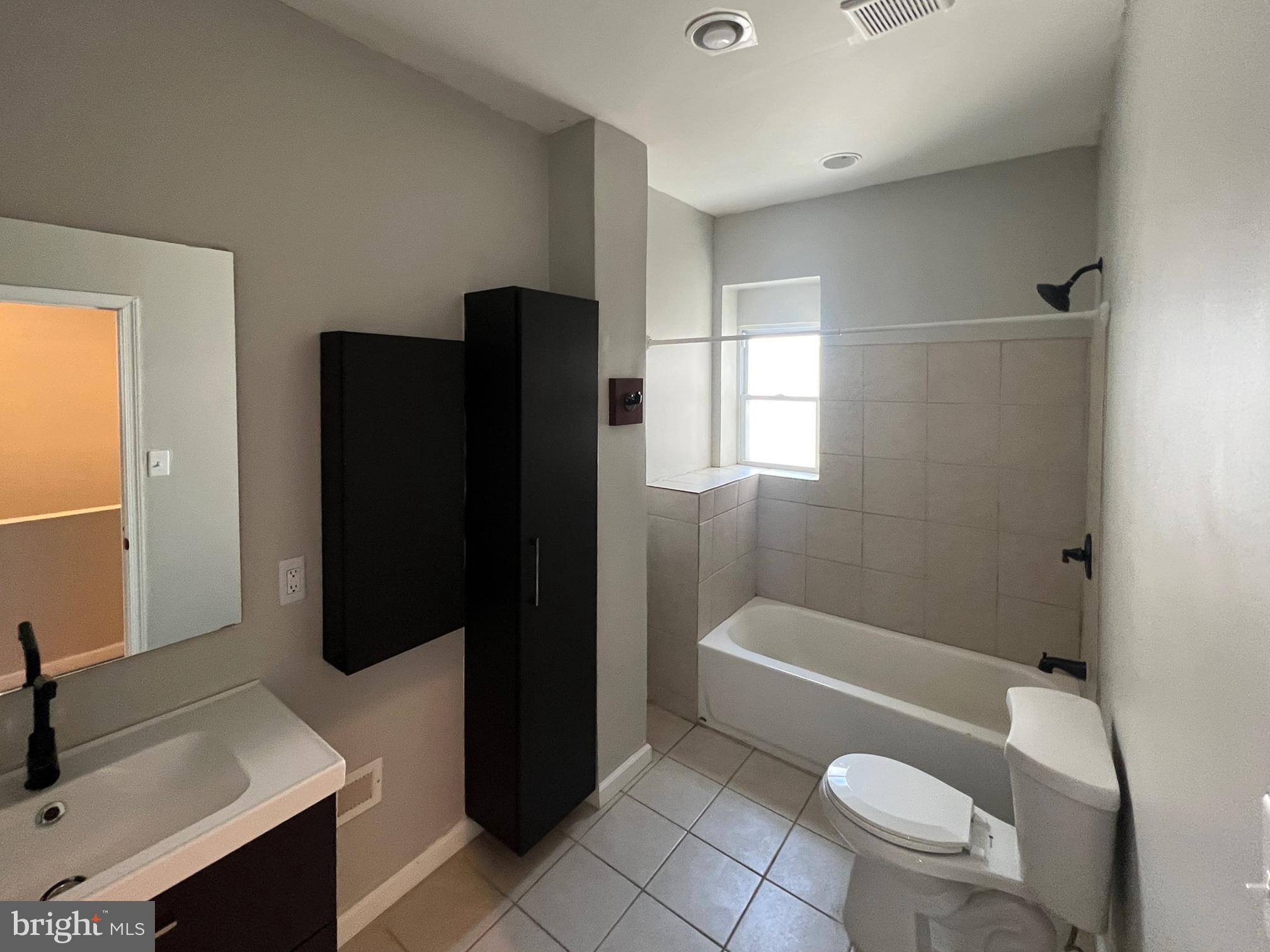 GRAYS FERRY - Residential Lease