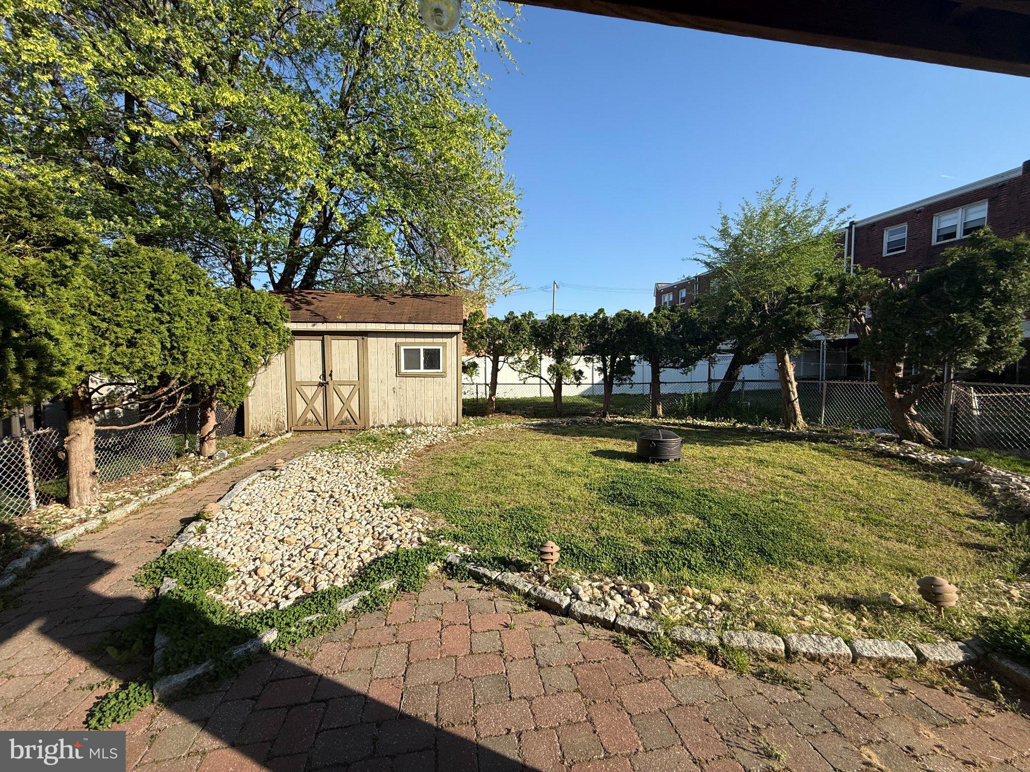 WALTON PARK - Residential