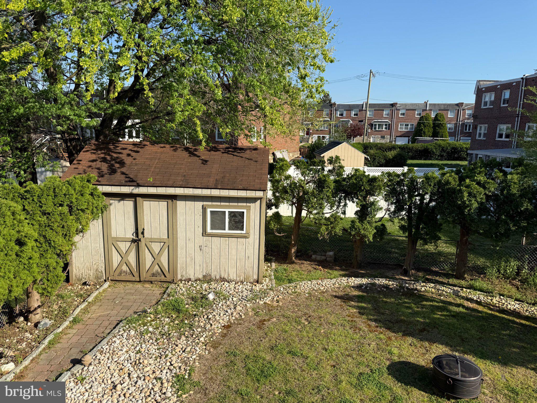 WALTON PARK - Residential