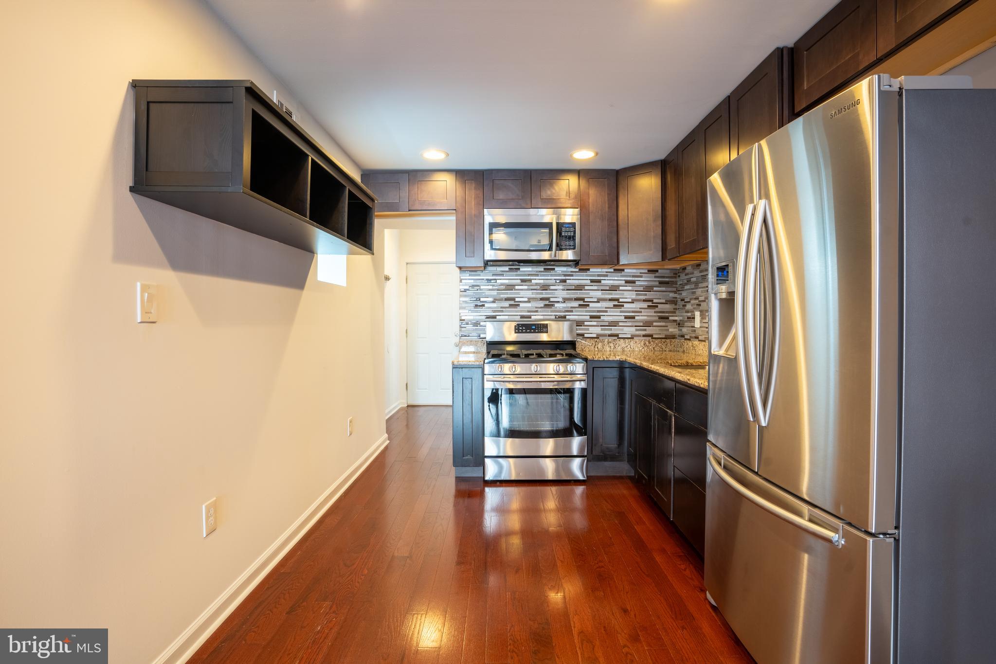 PASSYUNK SQUARE - Residential