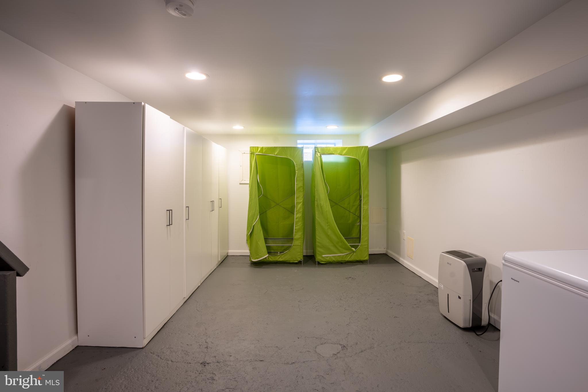 PASSYUNK SQUARE - Residential