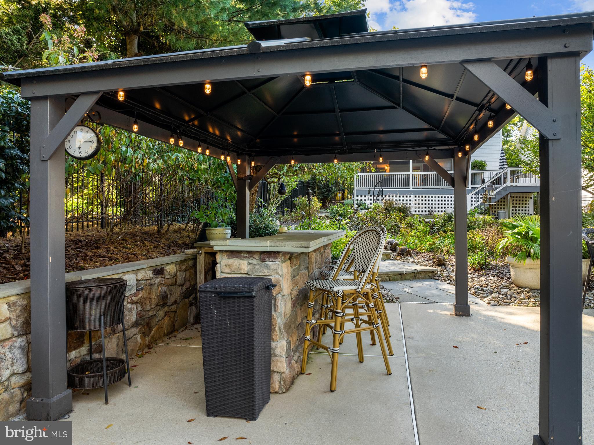 ROUND BAY - Residential