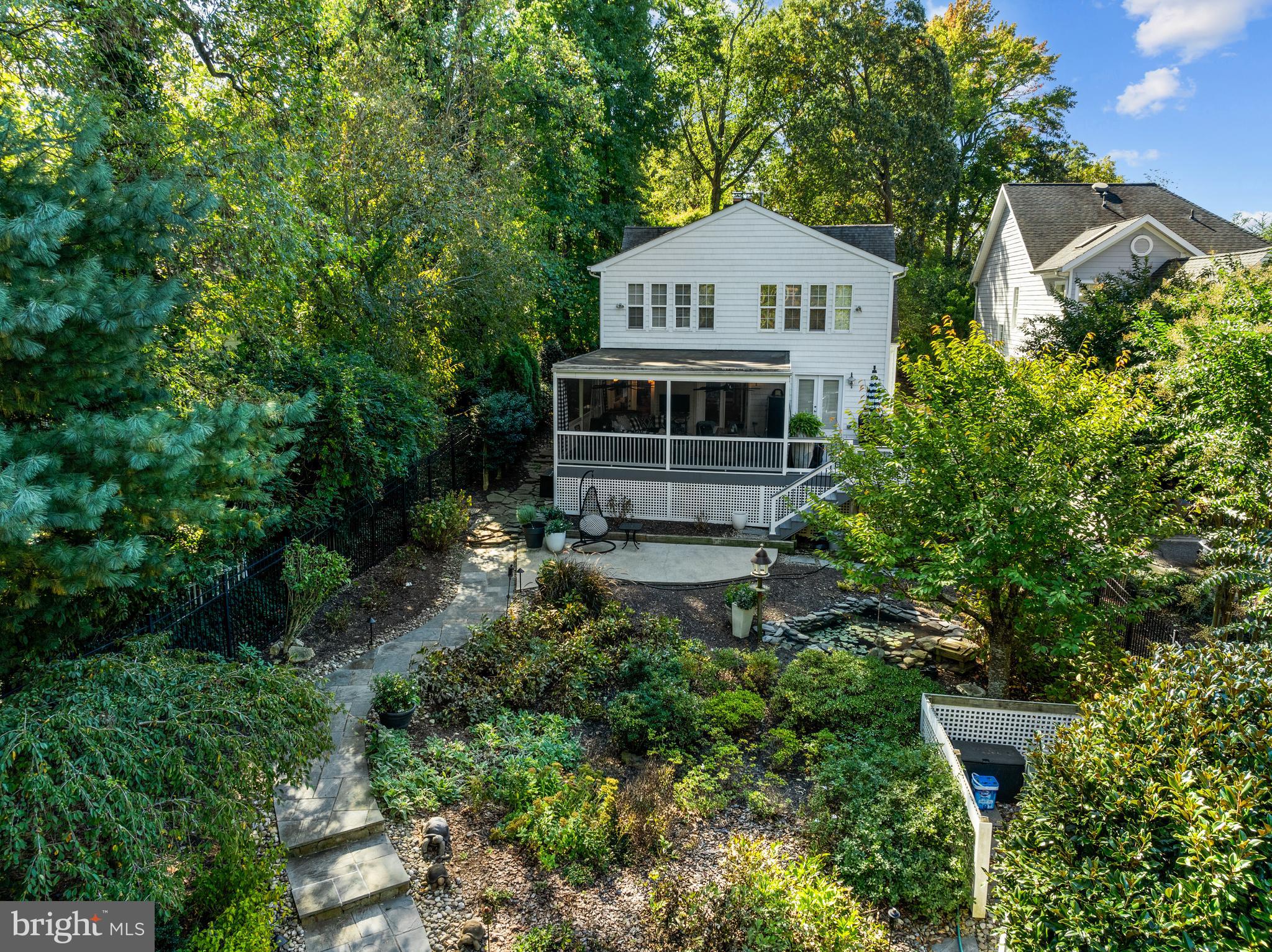 ROUND BAY - Residential