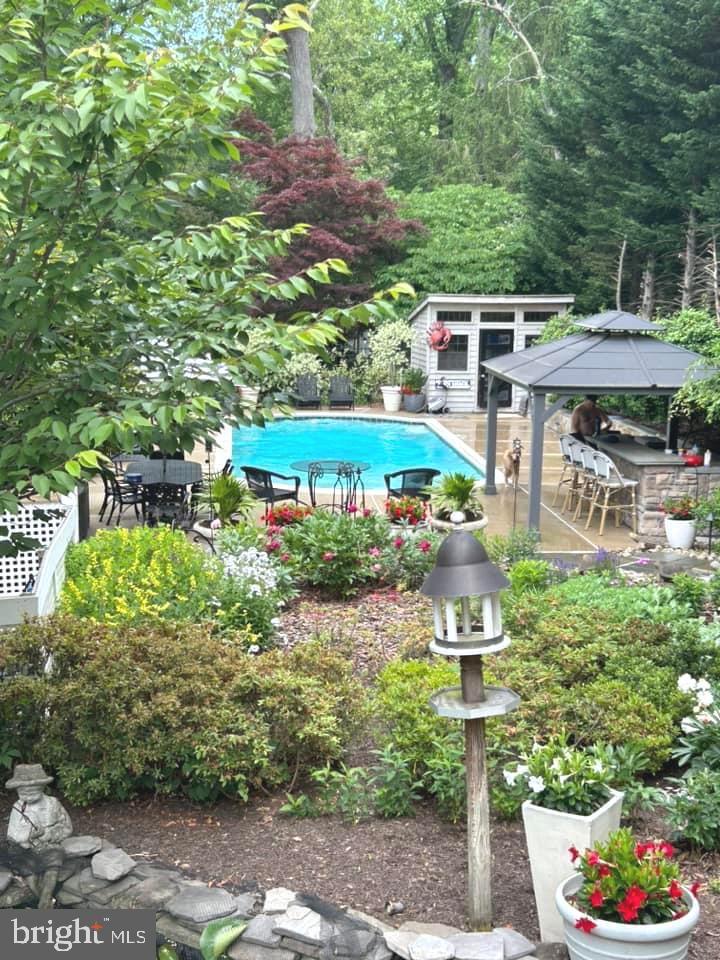 ROUND BAY - Residential