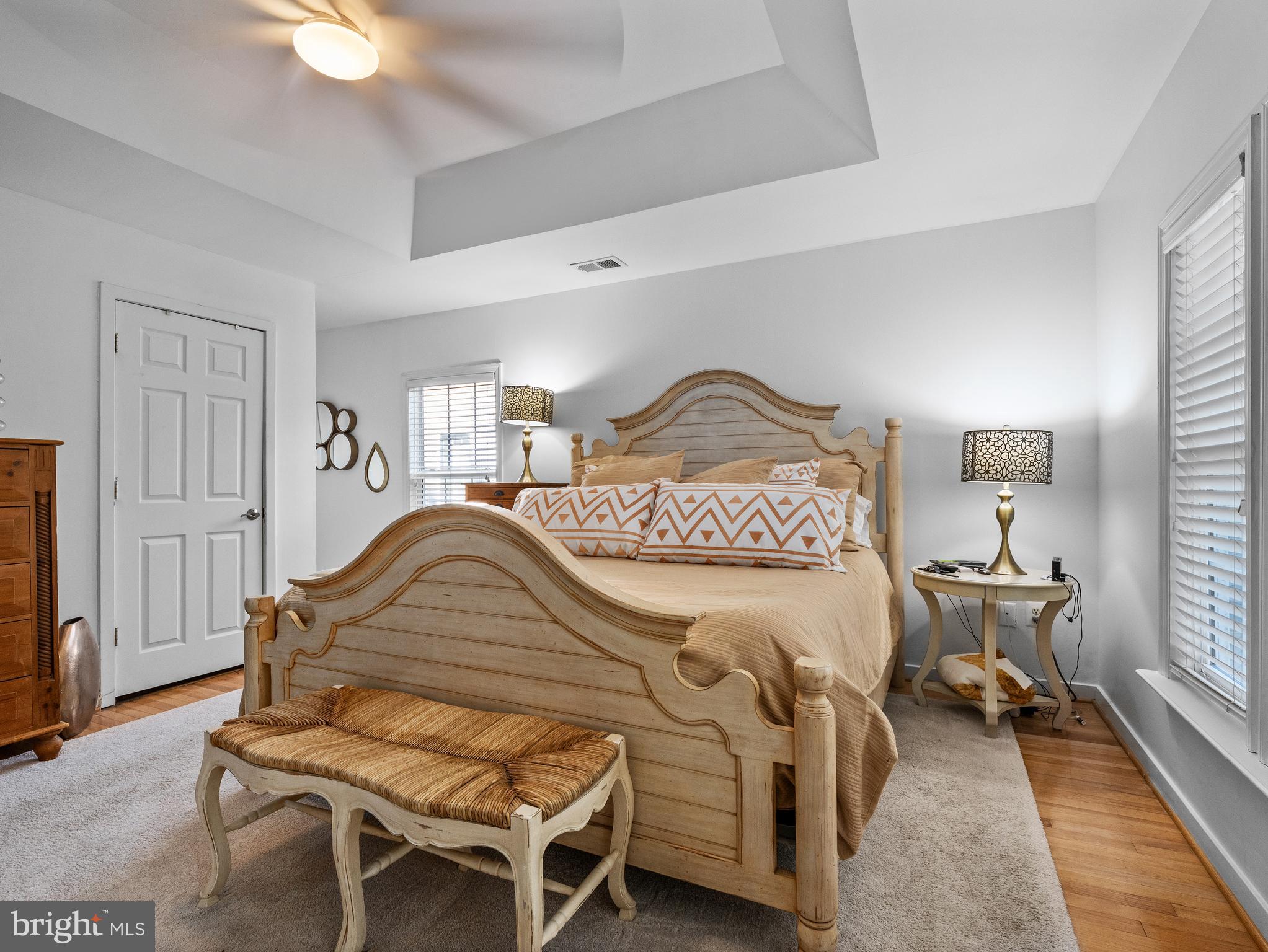 ROUND BAY - Residential