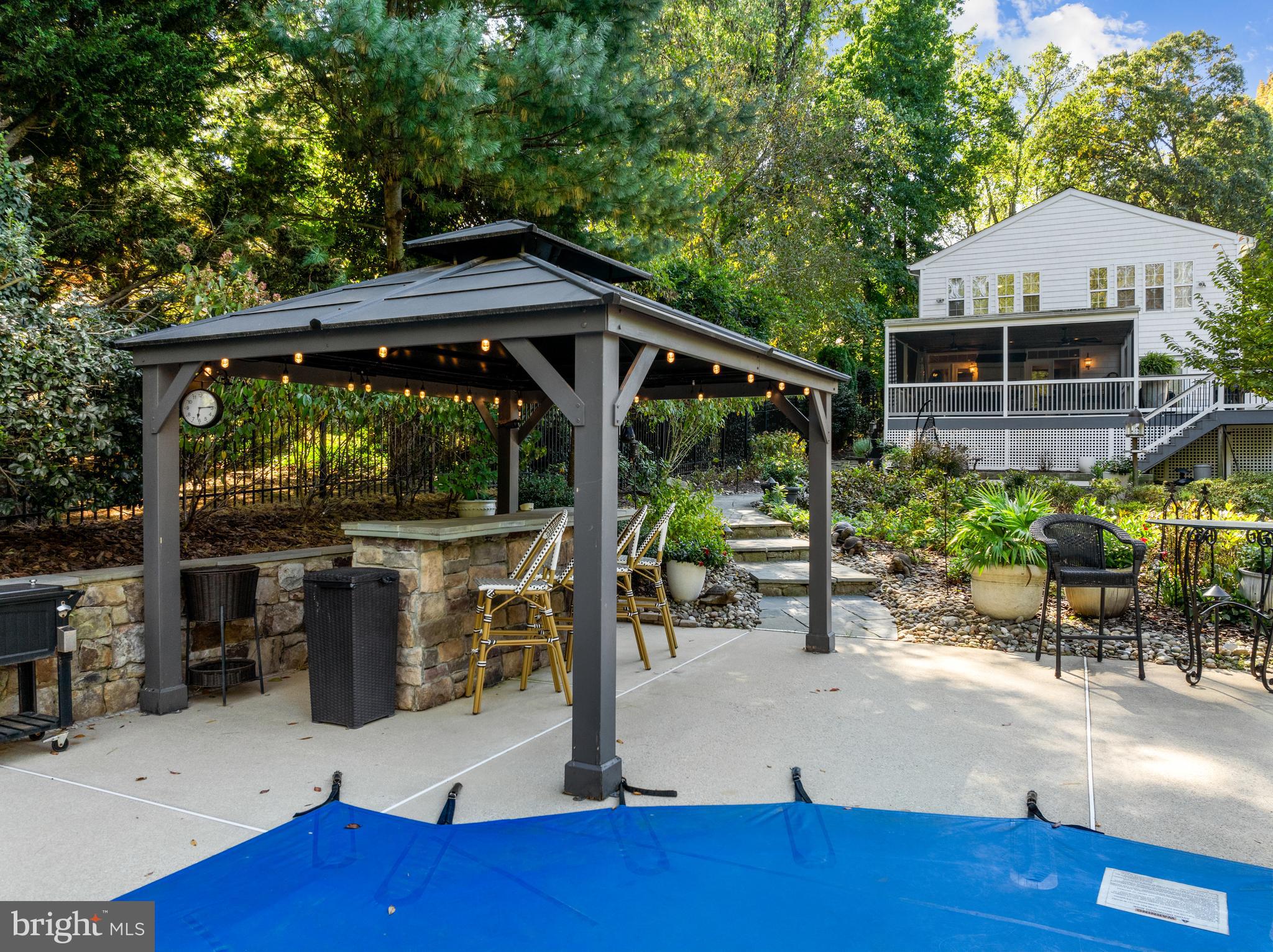 ROUND BAY - Residential