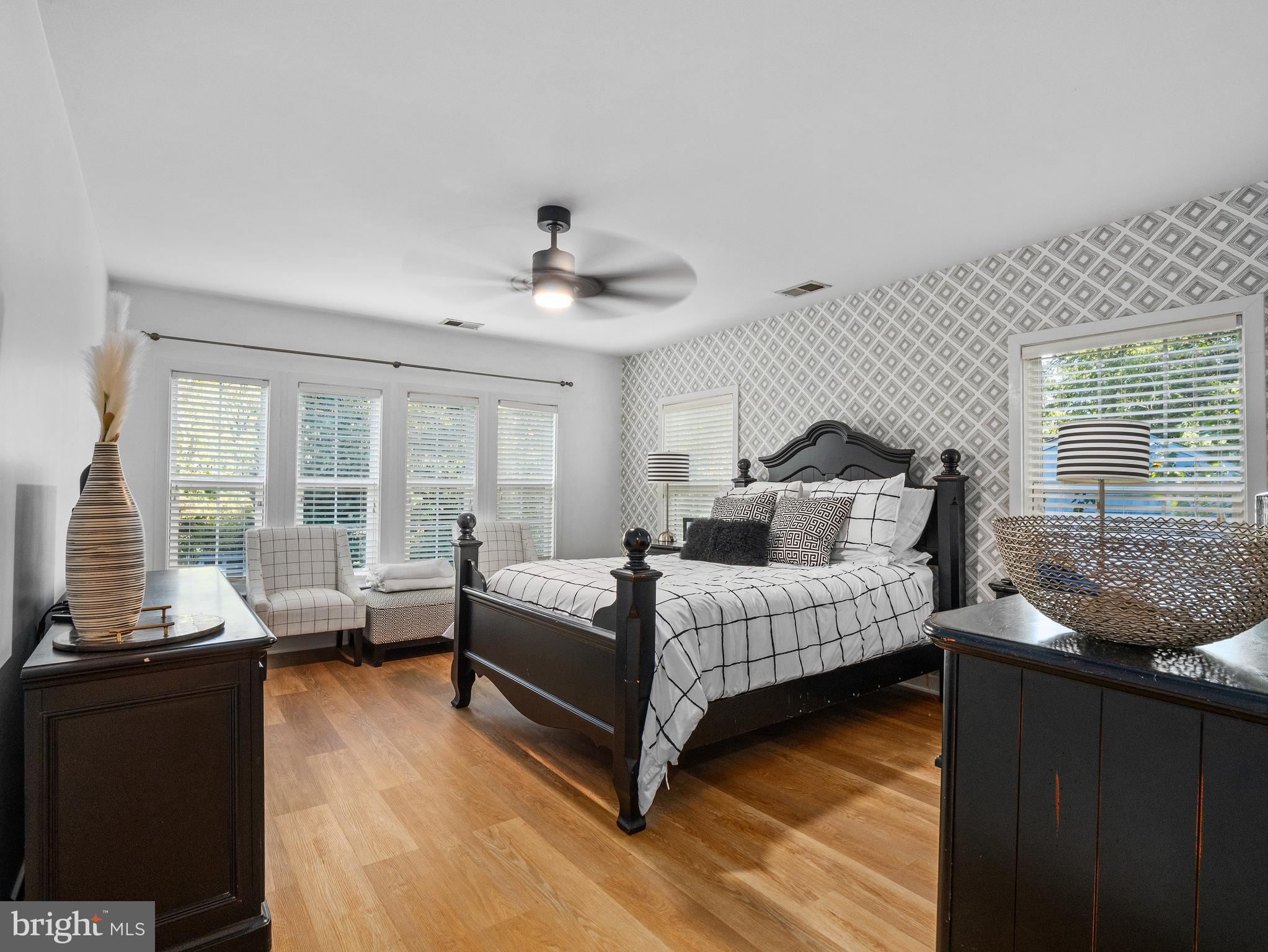 ROUND BAY - Residential