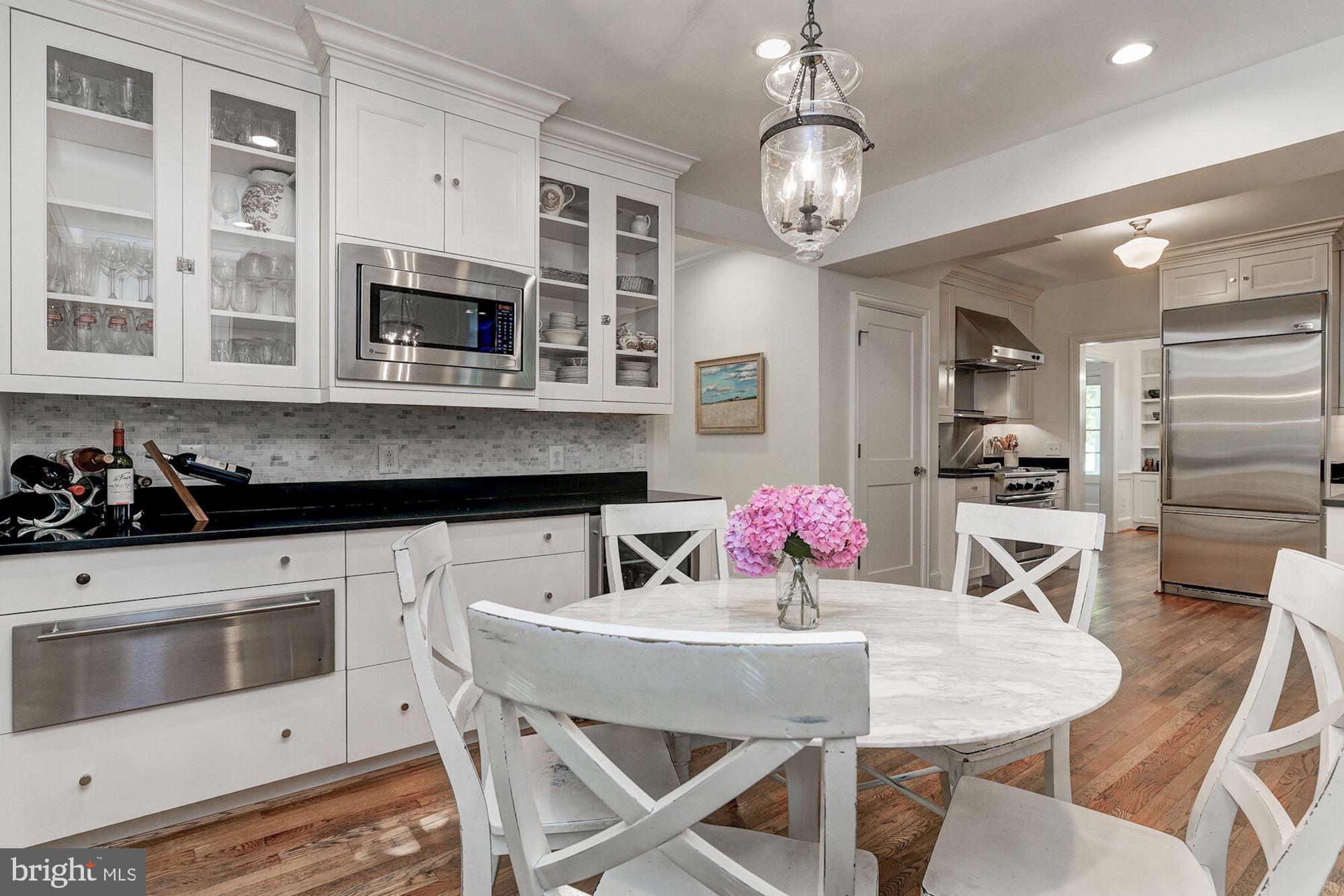 CHEVY CHASE - Residential