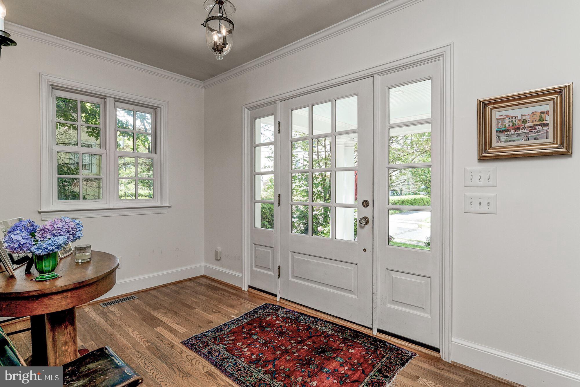 CHEVY CHASE - Residential