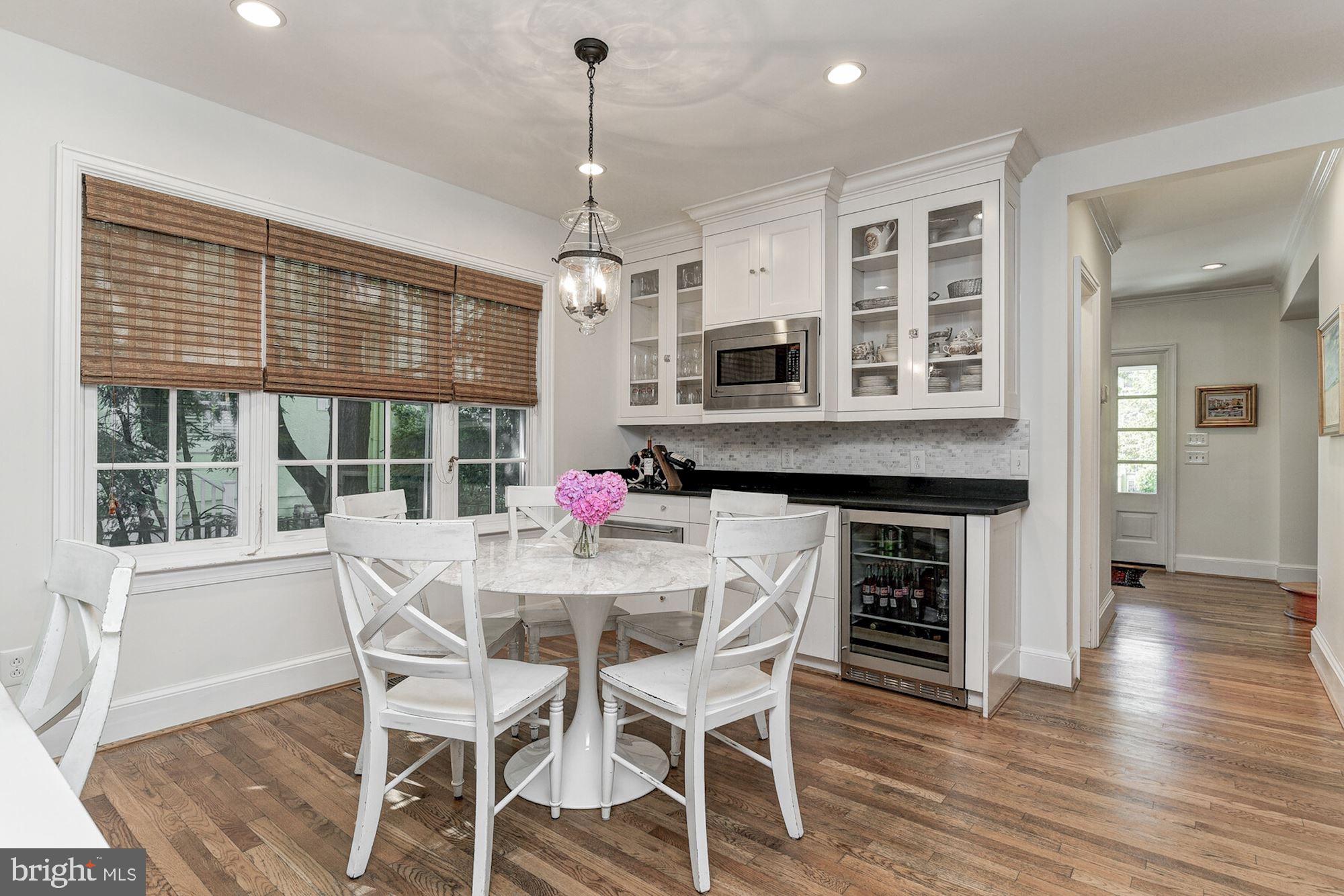 CHEVY CHASE - Residential