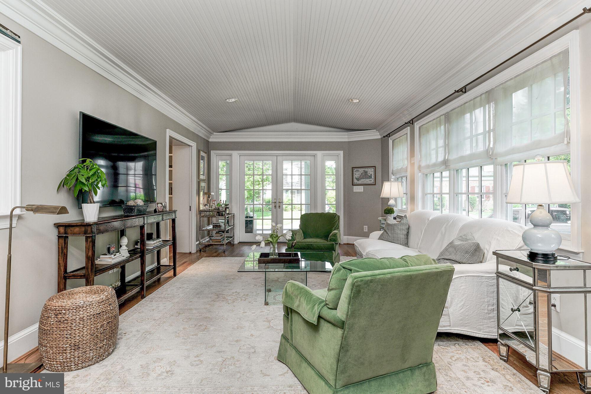 CHEVY CHASE - Residential