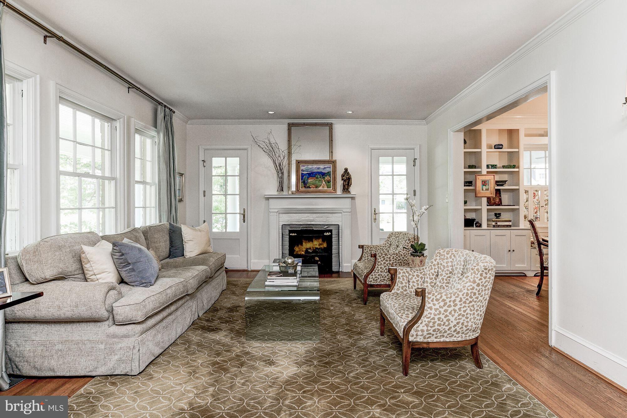 CHEVY CHASE - Residential