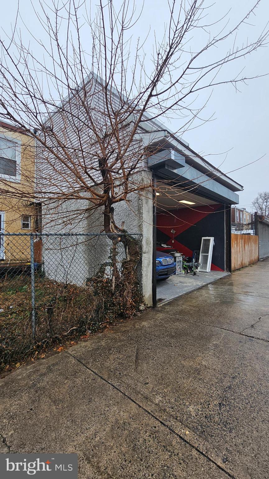 FELTONVILLE - Residential Income