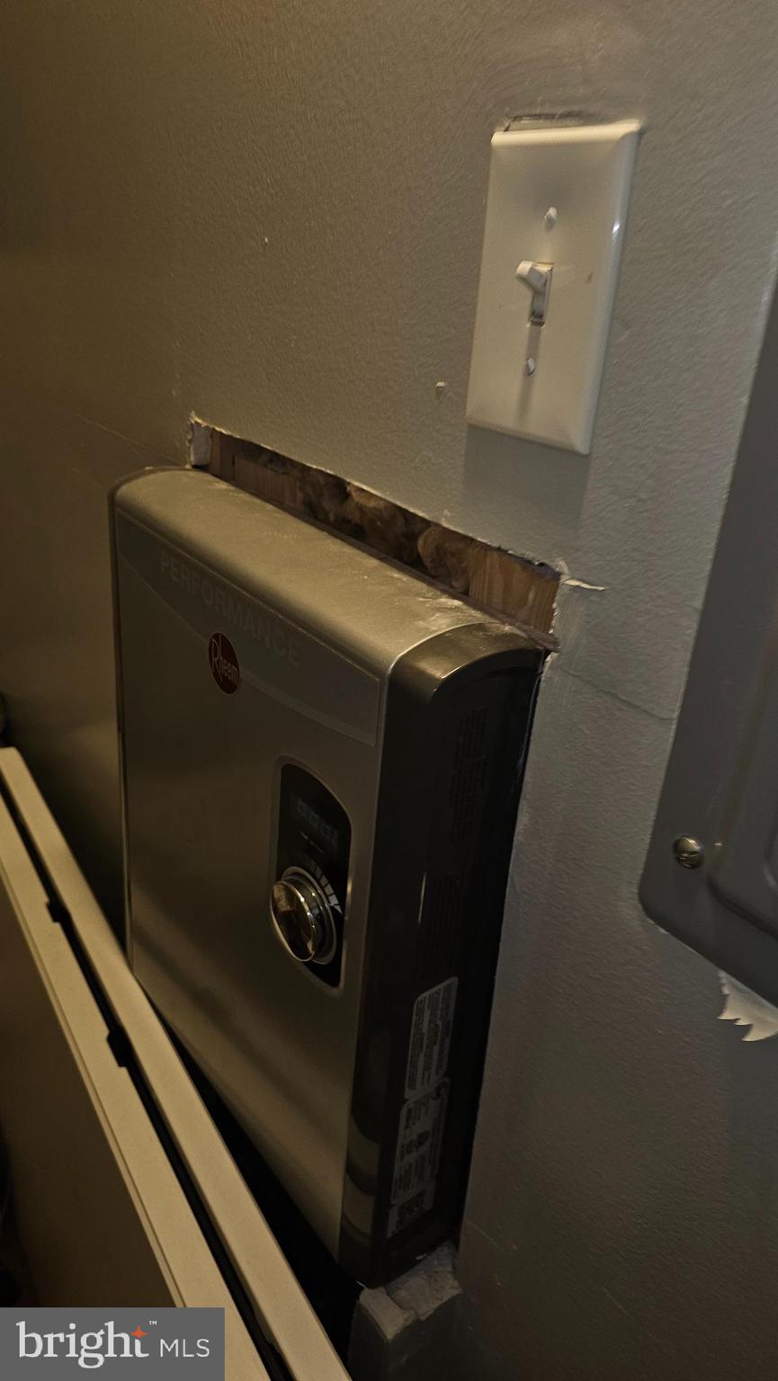 FELTONVILLE - Residential Income