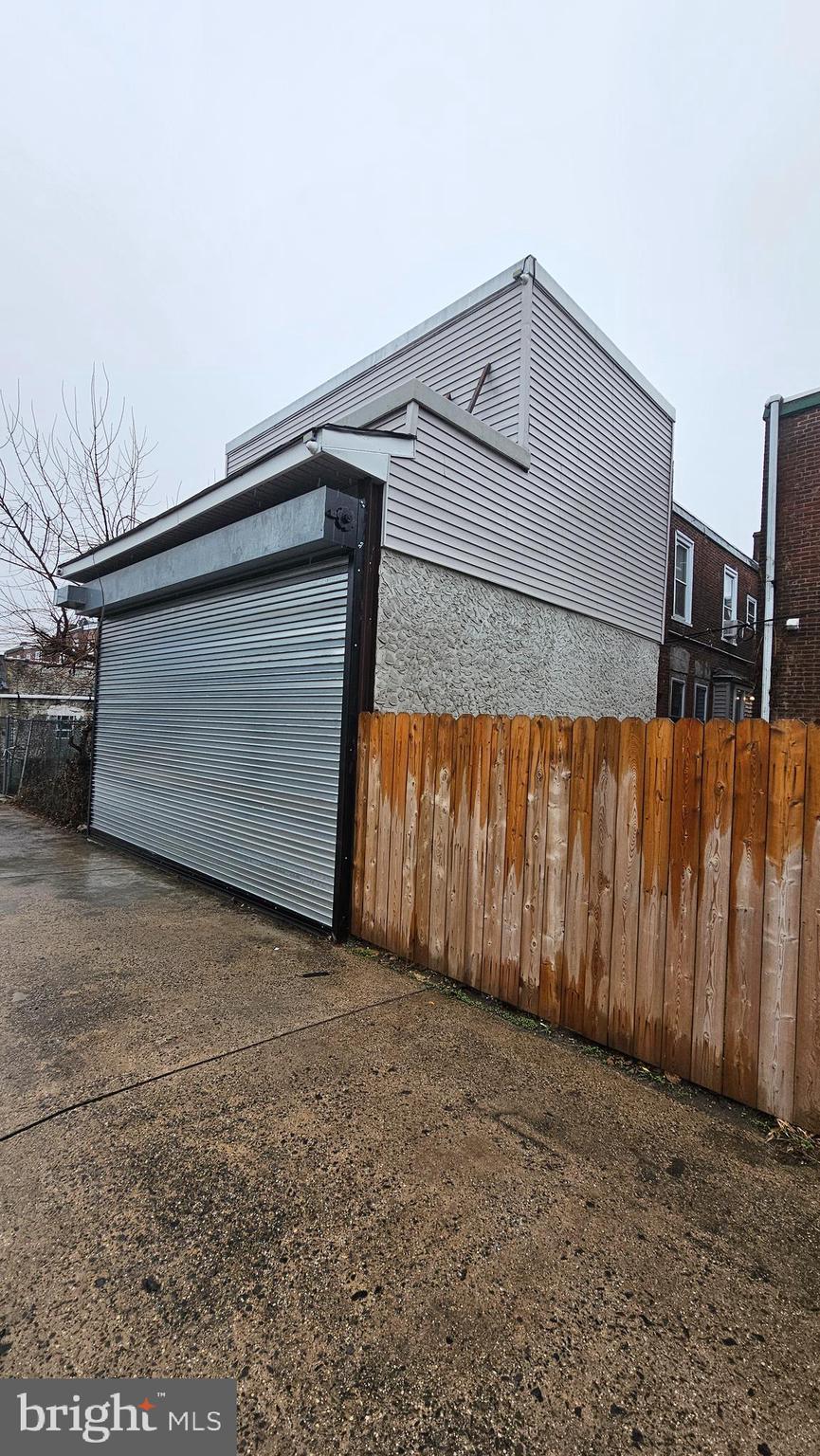 FELTONVILLE - Residential Income