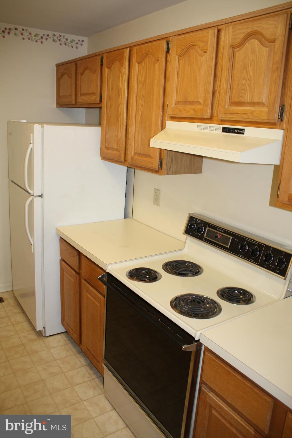 WIMBLEDON COURT - Residential