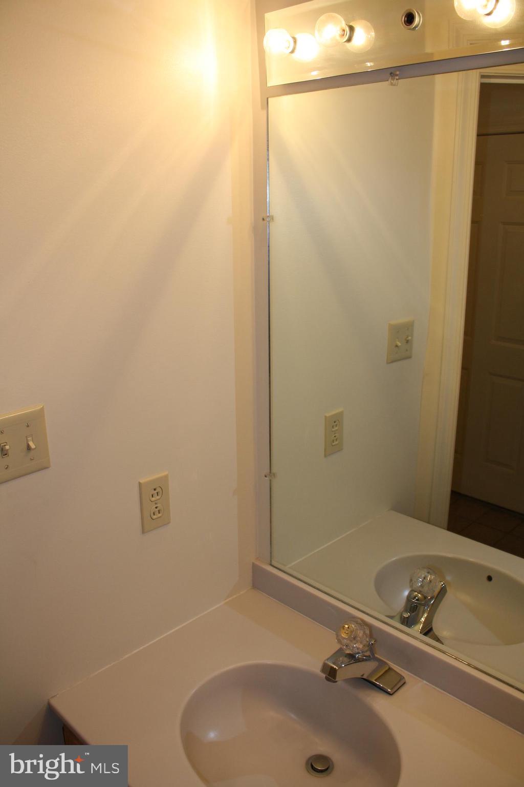 WIMBLEDON COURT - Residential