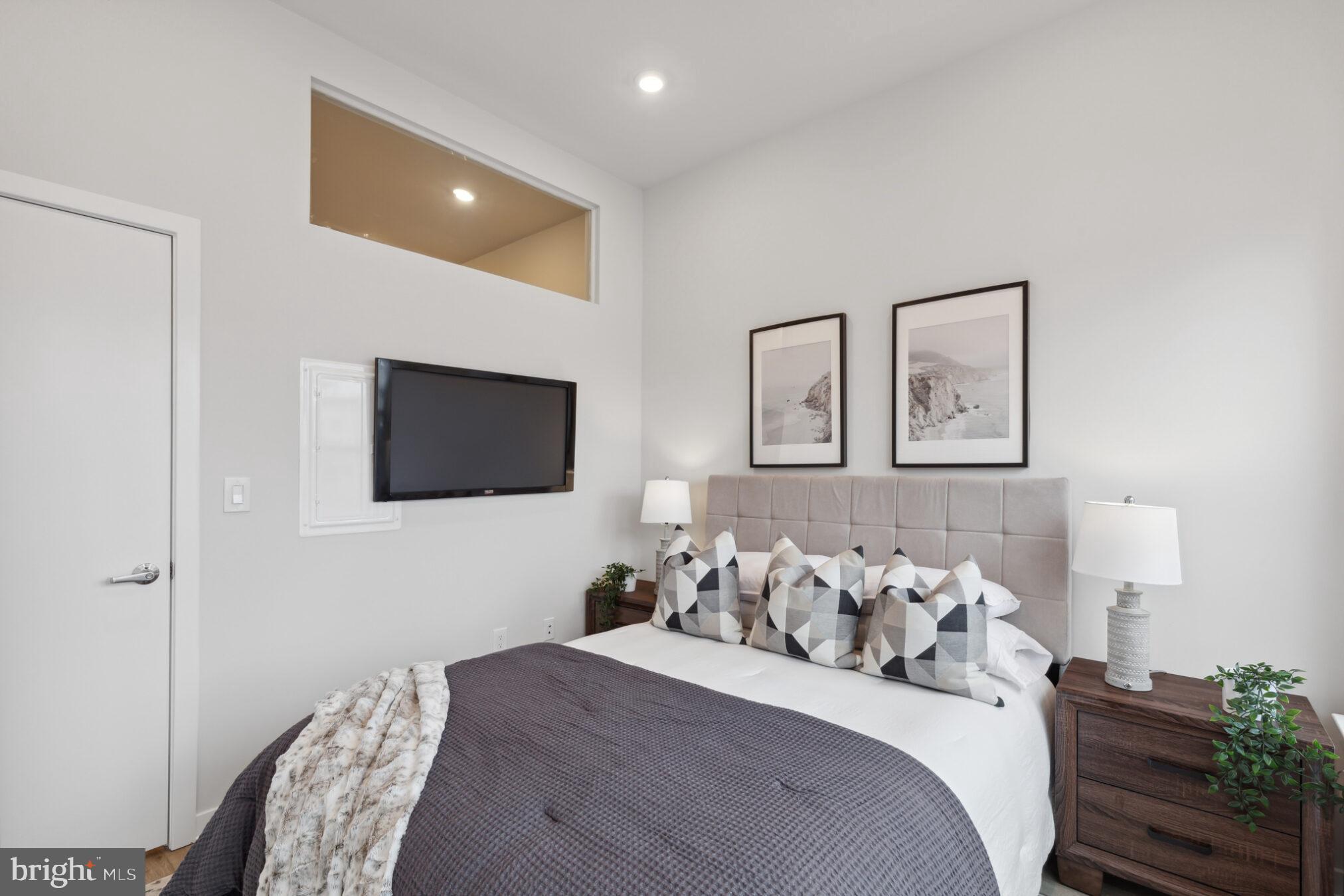 GRAYS FERRY - Residential Lease