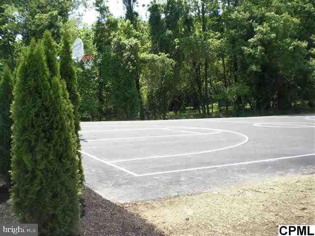 BUMBLE BEE HOLLOW - Residential