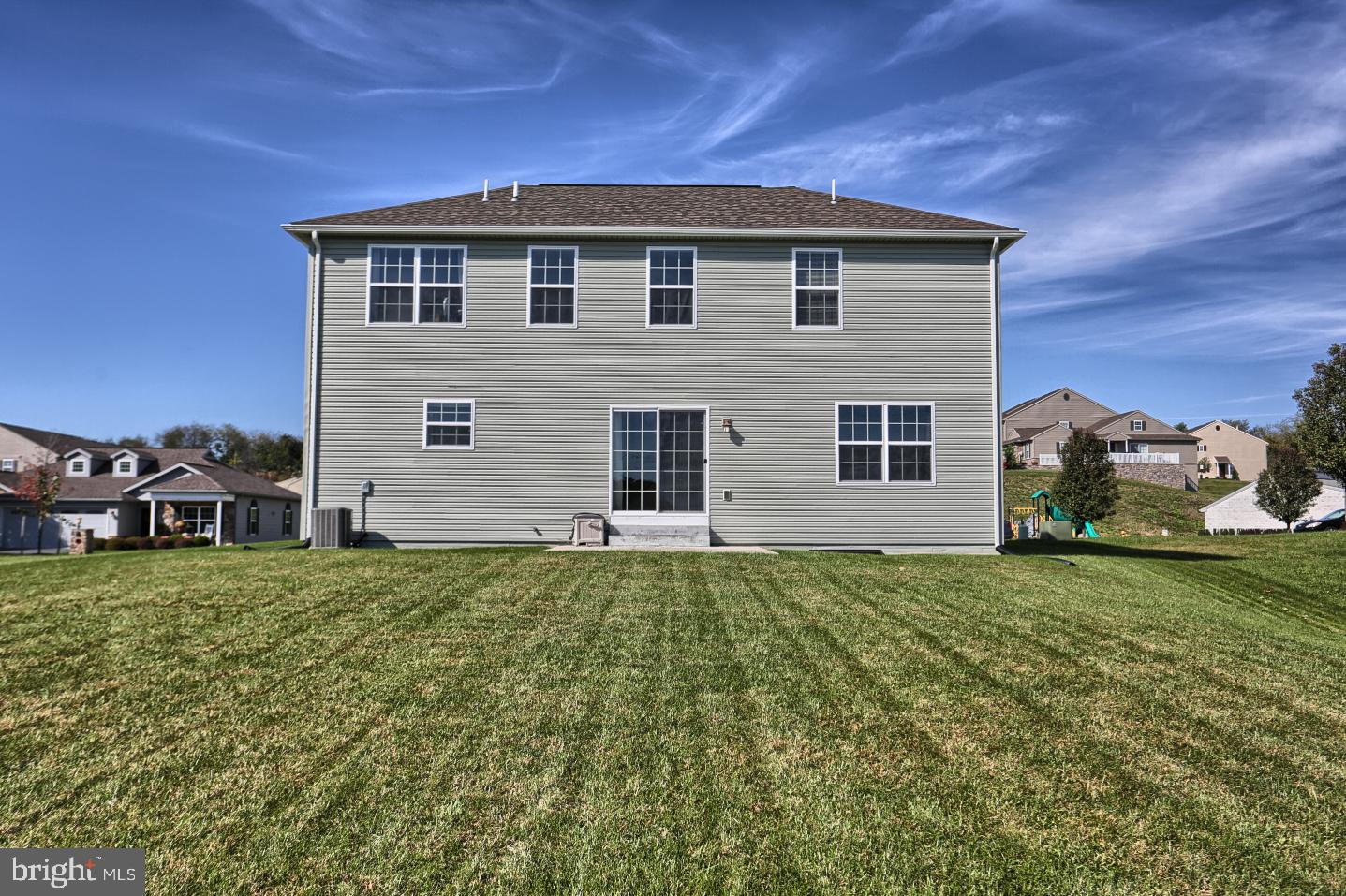 BUMBLE BEE HOLLOW - Residential