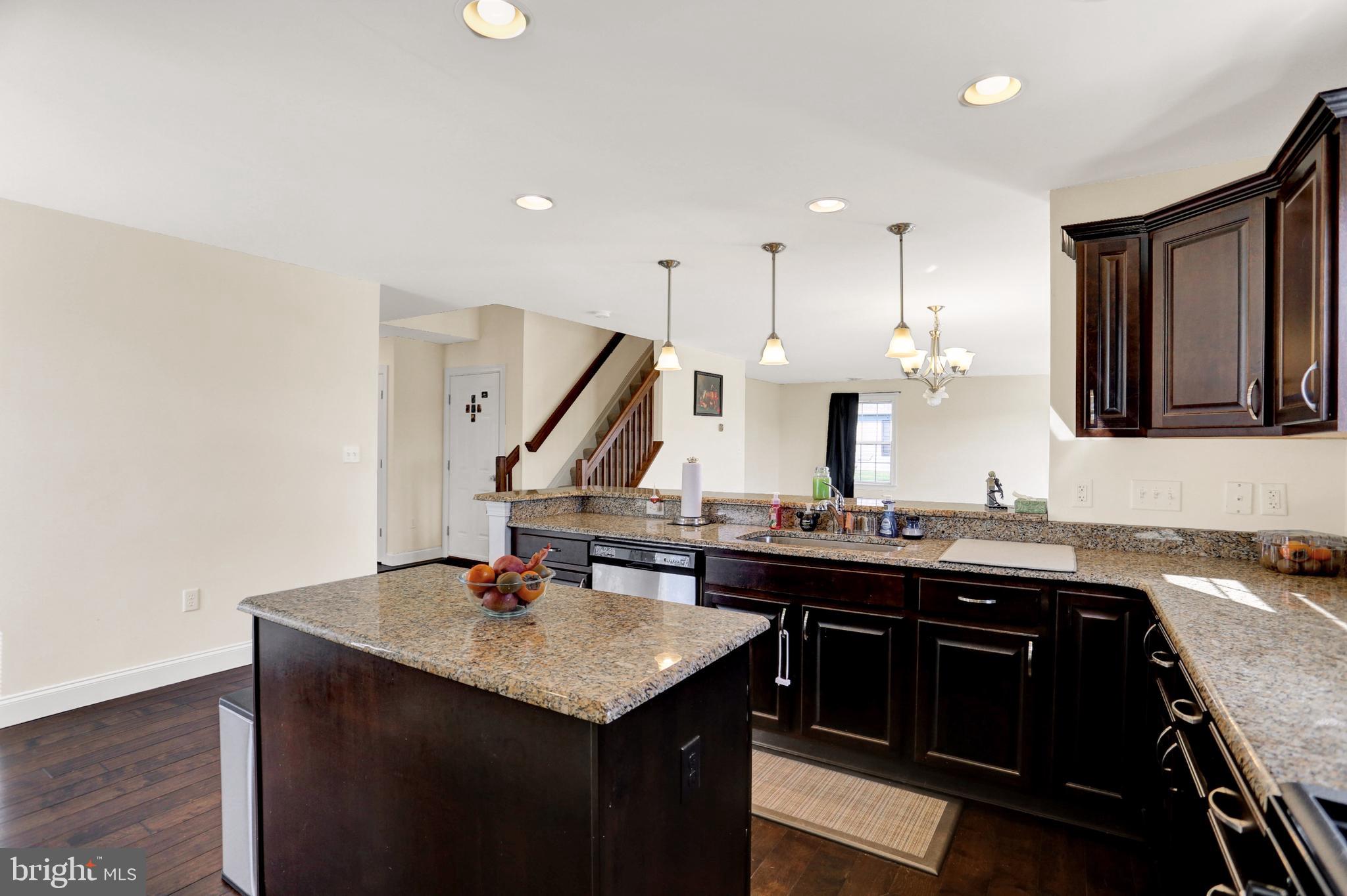 BUMBLE BEE HOLLOW - Residential