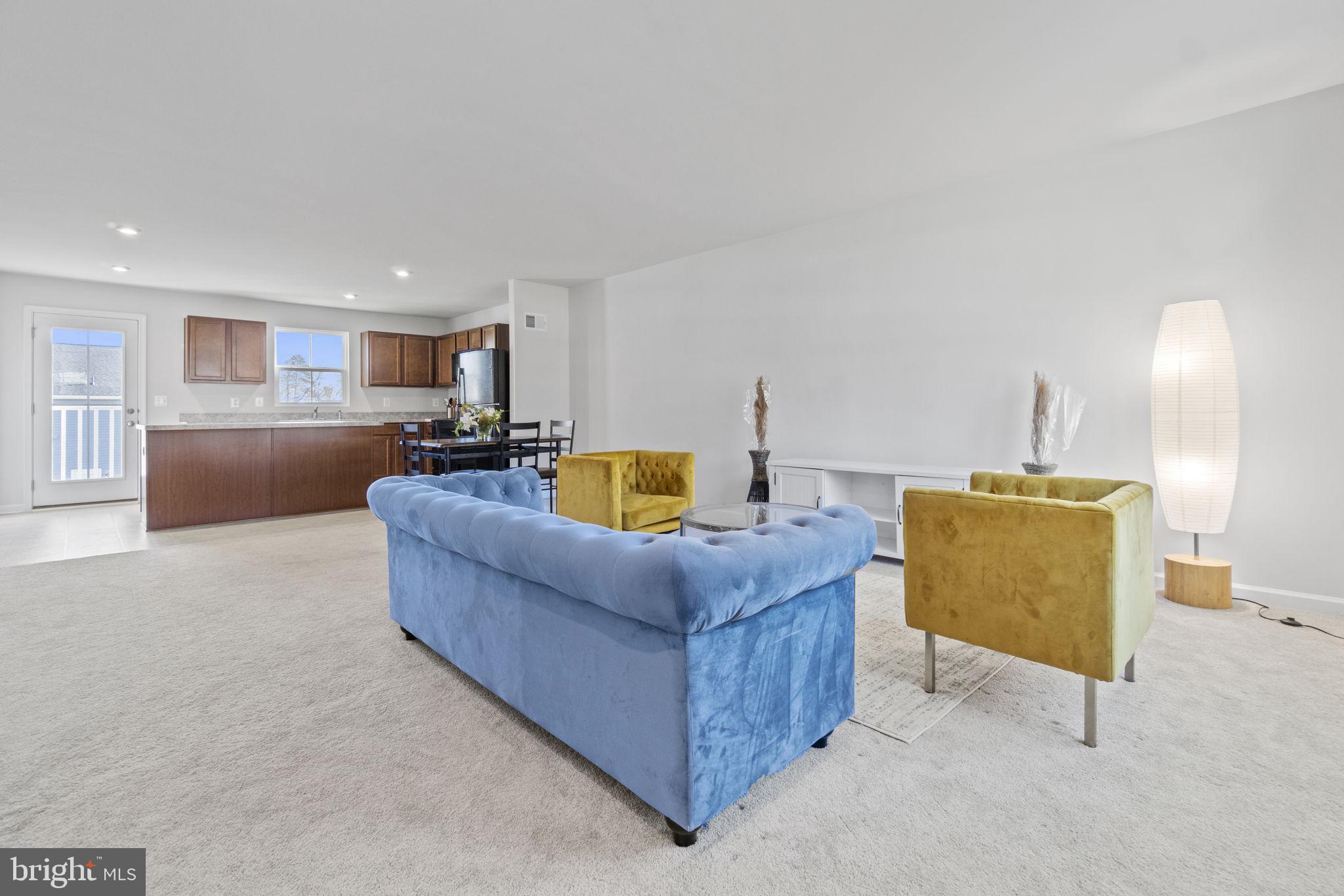 KENDALL HILLS - Residential