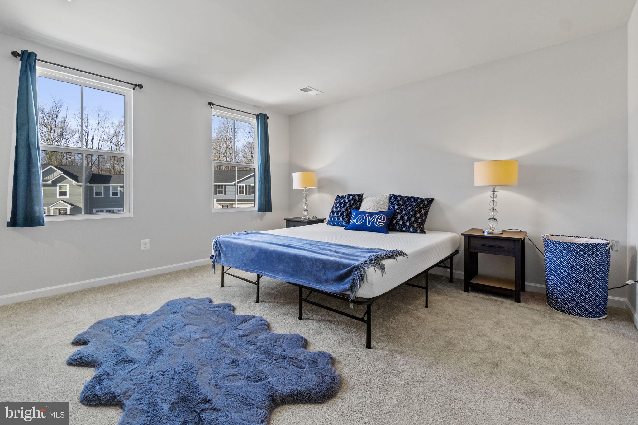 KENDALL HILLS - Residential