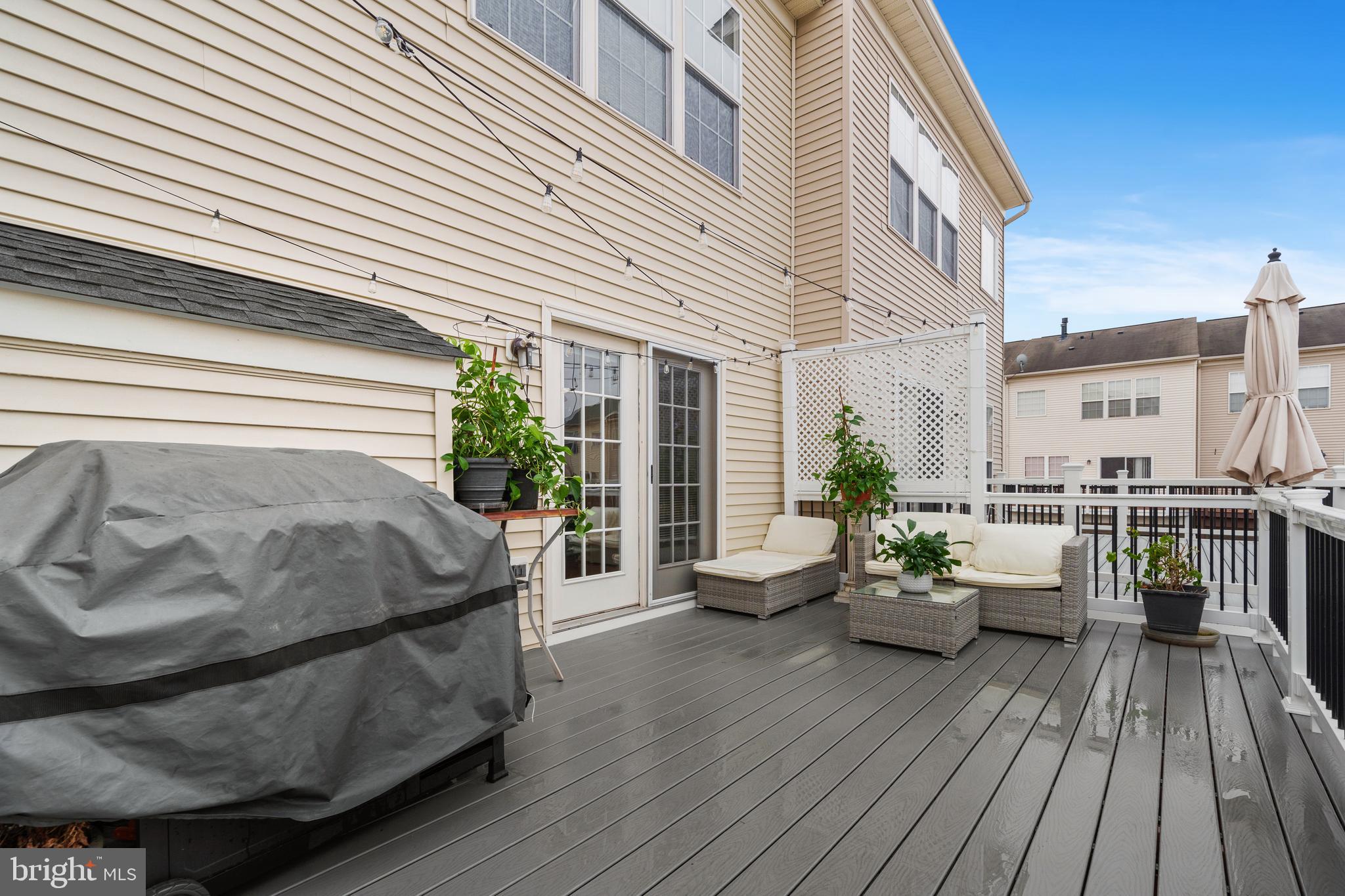 ASHBROOK VILLAGE - Residential