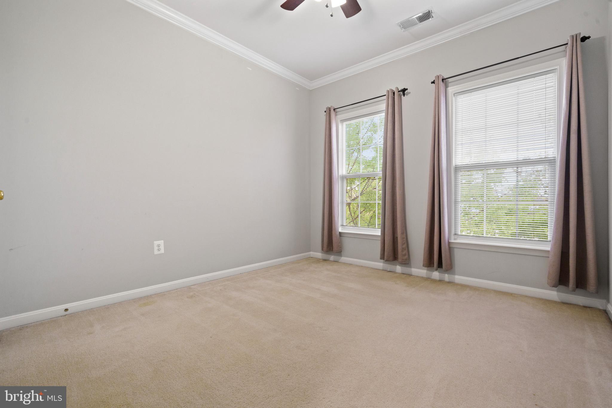 ASHBROOK VILLAGE - Residential