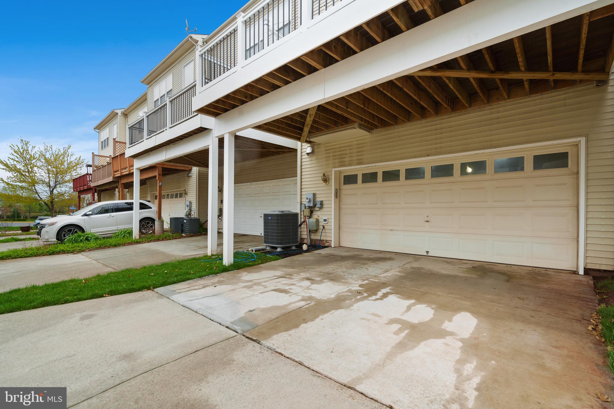 ASHBROOK VILLAGE - Residential