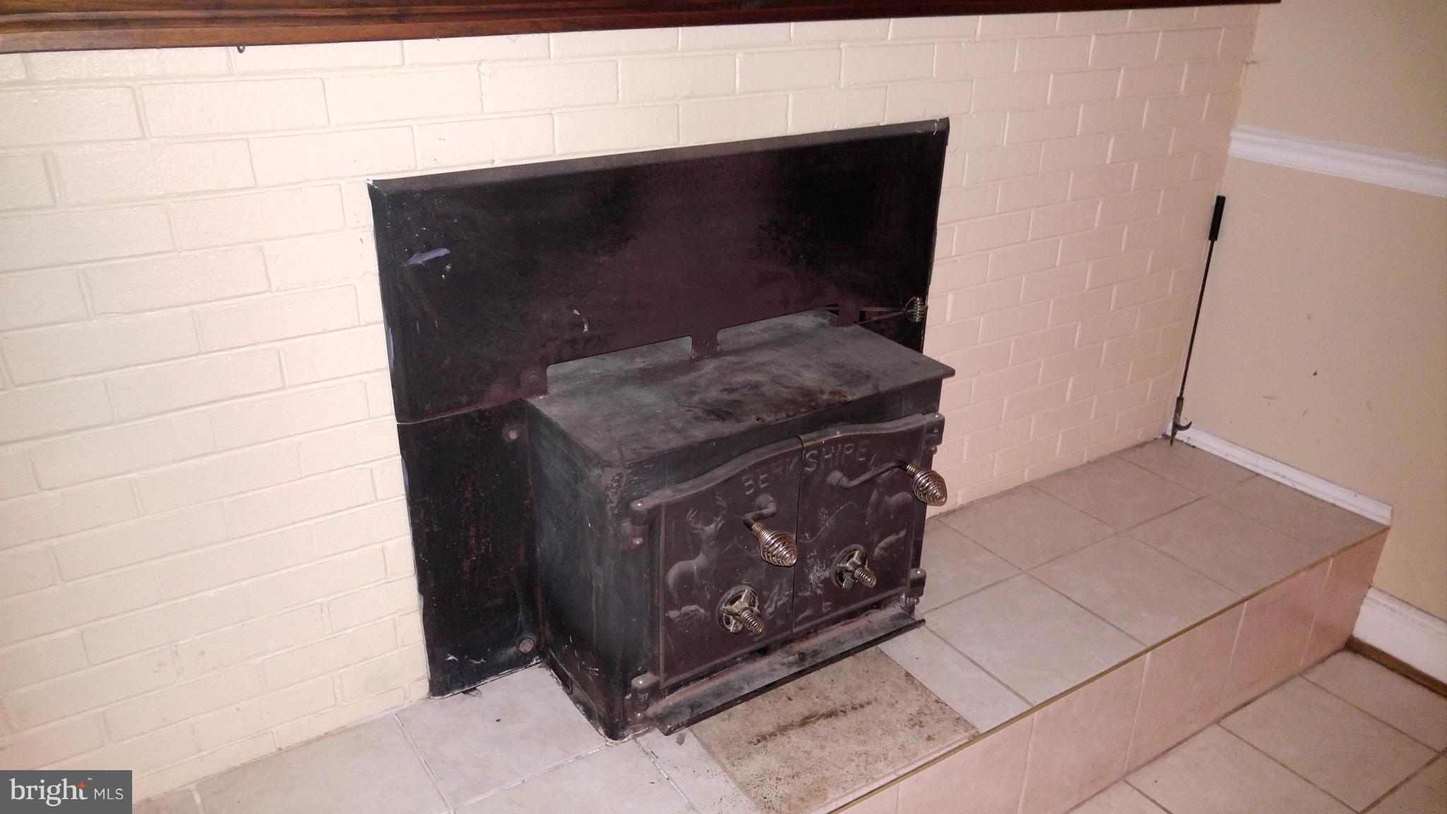 OAK HILL EST SUB - Residential