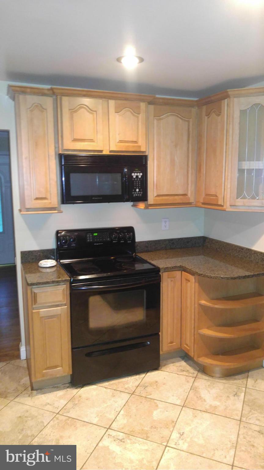 OAK HILL EST SUB - Residential