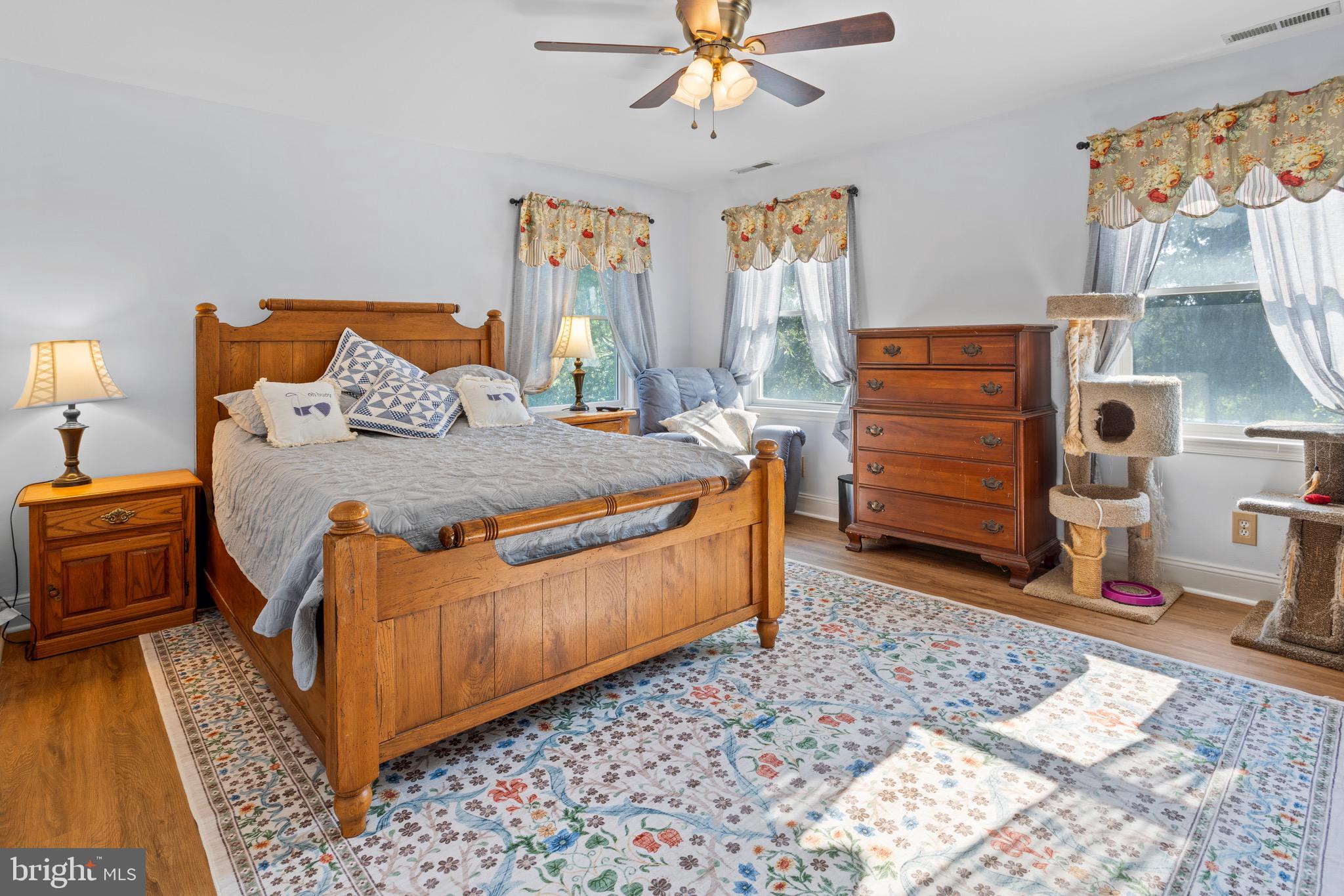 COVE POINT FARM - Residential