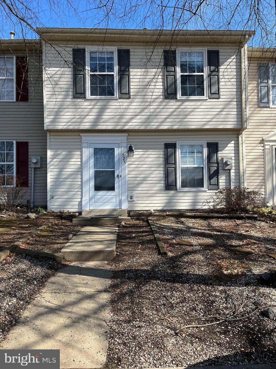 3 bedroom, 1 1/2 bath town house. Beautiful kitchen and remodeled bathrooms, large master bedroom, plenty of closet space, fenced backyard with storage shed, assigned parking, large community playground. Small dog considered on case by case basis. No smoking.