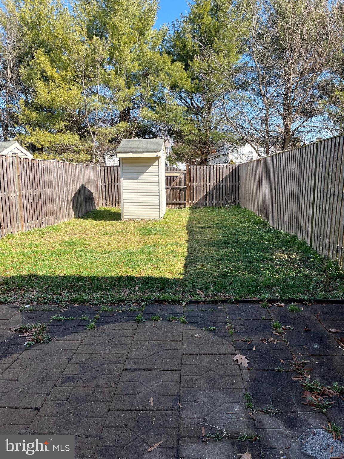 GEORGETOWNE COURT - Residential Lease