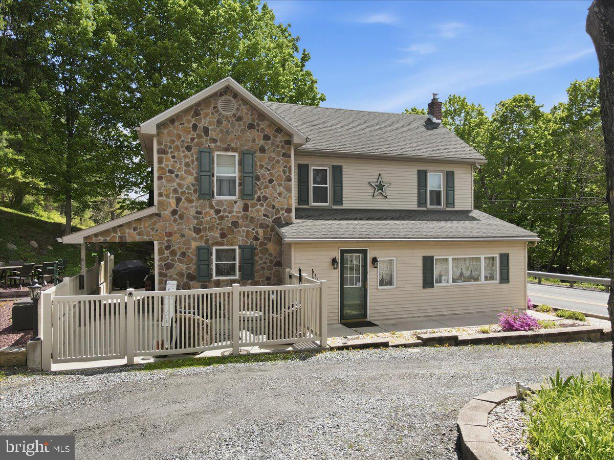 4880 LITTLE GAP ROAD